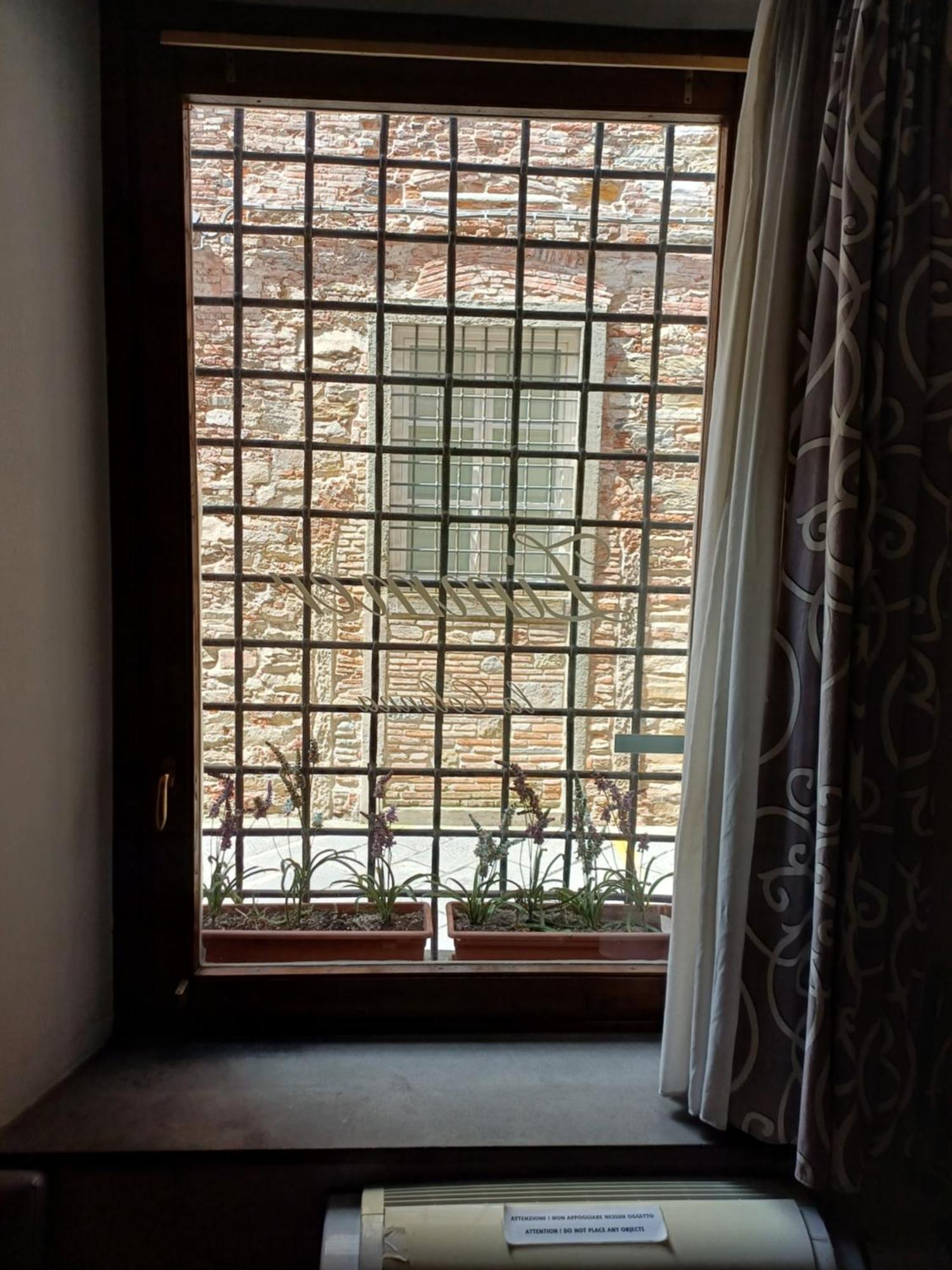 Hotel La Colonna  Lucca Habitación foto